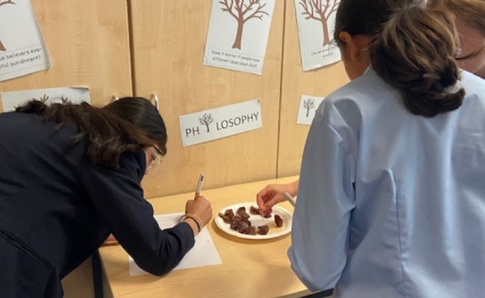 Latest News » Pupils explore Food and Faith in engaging workshop